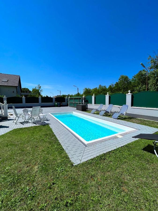 Traum Mit Pool+balkon Apartamento *